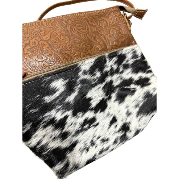MYRA Leather Western Cow Hair Animal Print Crossbody Bag Tooled Leather - Picture 5 of 7